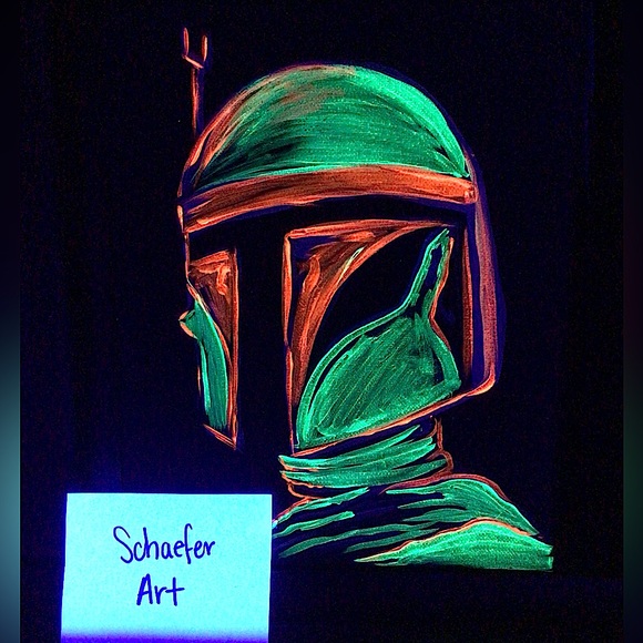 Blacklight Mandalorian and Boba Fett Paintings 2 piece SET - Fun Art Wall Decor - Picture 3 of 4